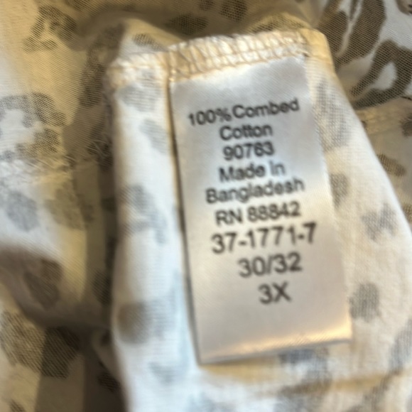 Roaman’s Top- Short Sleeve NWOT Cotton animal print Sz 2X - Picture 10 of 10